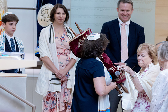 Nevis_230617_mitzvah_0938