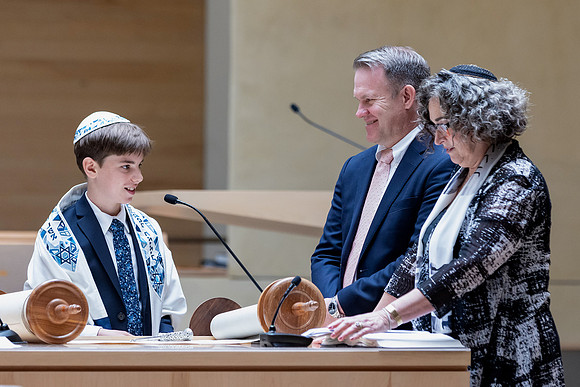 Nevis_230617_mitzvah_1009